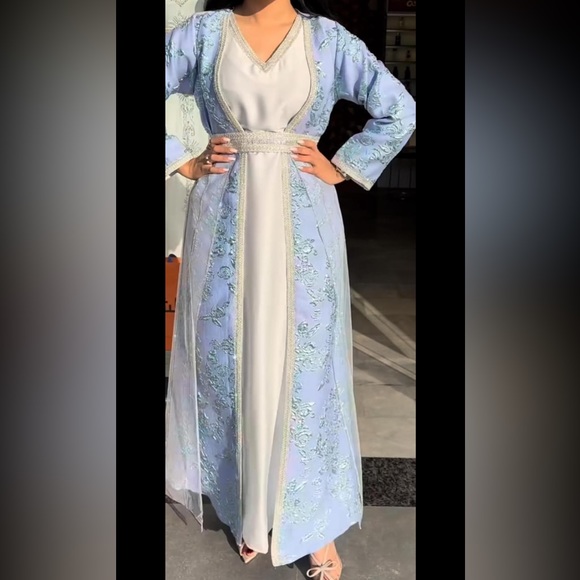 Arabic/morrocan kaftan baby blue jalabiya size s-L - Picture 1 of 3